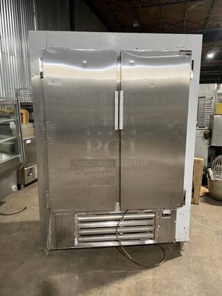 Cool Tech Commercial Stainless Steel 2 Door Reach In Refrigerator! With Poly Coated Racks! On Casters! 120V! Model: CMPH-54RIF SN: W111815!