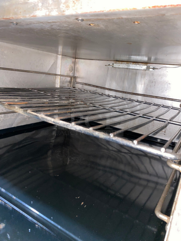 FAB! Therma Tek Commercial Natural Gas Powered Flat Top Griddle! With Right Side 2 Burners! Griddle Has Side Splashes! With Backsplash And Salamander Shelf! With Oven Underneath! Metal Oven Rack! All Stainless Steel! On Casters! - Image 9 of 11