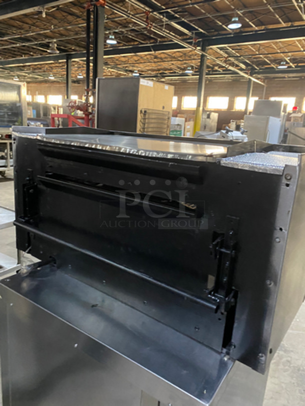 Commercial Countertop Natural Gas Powered Salamander! All Stainless Steel! - Image 3 of 7