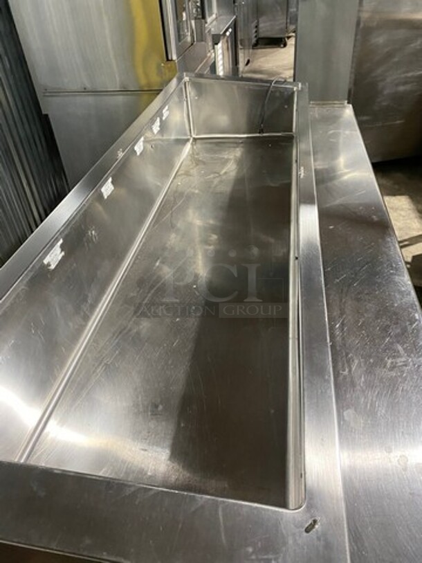 Commercial Refrigerated Pizza Prep Table! With 4 Drawers Storage Space! All Stainless Steel! On Casters! - Image 5 of 11
