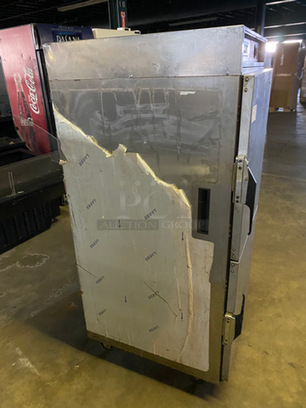 Vulcan Commercial Split Door Insulated Mobile Heated Cabinet! Solid Stainless Steel! On Casters! Model: VBP15I SN: 521015767 120V 60HZ 1 Phase - Image 2 of 8