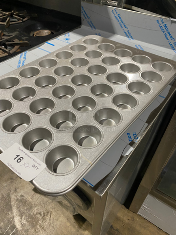 Chicago Metallic Metal Cupcake/Muffin Baking Pans! 2x Your Bid! - Image 3 of 5
