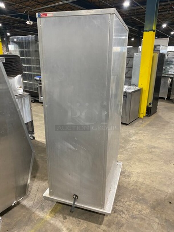 Wilder Commercial Single Door Food Warmer/Proofer Cabinet! Stainless Steel! On Casters! - Image 4 of 8