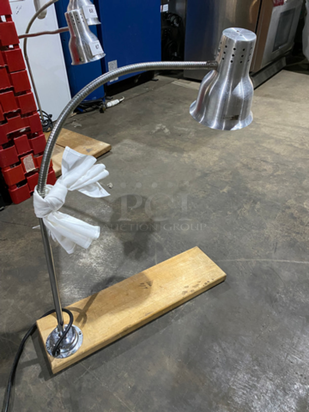 Carlisle Commercial Countertop Food Warming Lamp! Model: NHL8195 - Image 3 of 7