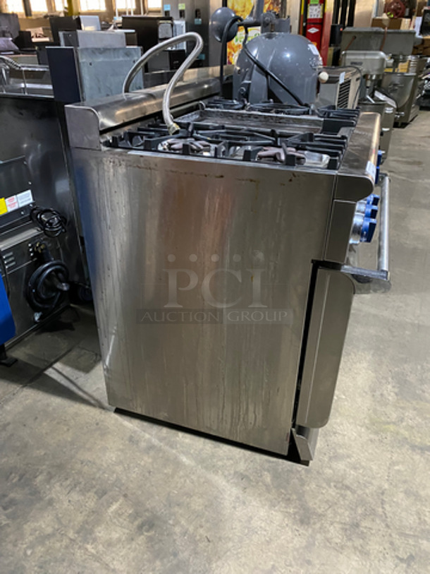 Thermador Gas Powered Stove Top! 4 Burner And Built In Flat Top In The Center! With Full Size Oven Underneath! With Metal Oven Racks! All Stainless Steel! - Image 3 of 12