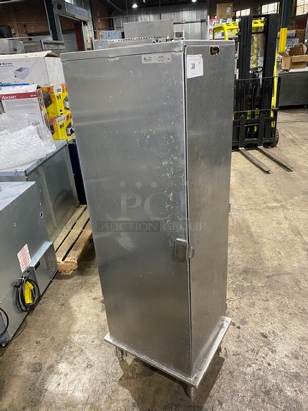 Lockwood Commercial Single Door Enclosed Pan Rack! Solid Stainless Steel! On Legs! Model: CA60RR25 - Image 3 of 6