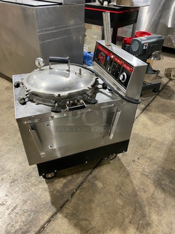 Smokaroma Commercial Electric Powered BBQ Cooker/ Smoker! All Stainless Steel! On Casters! Model: AC SN: 04539 208/240V - Image 3 of 9