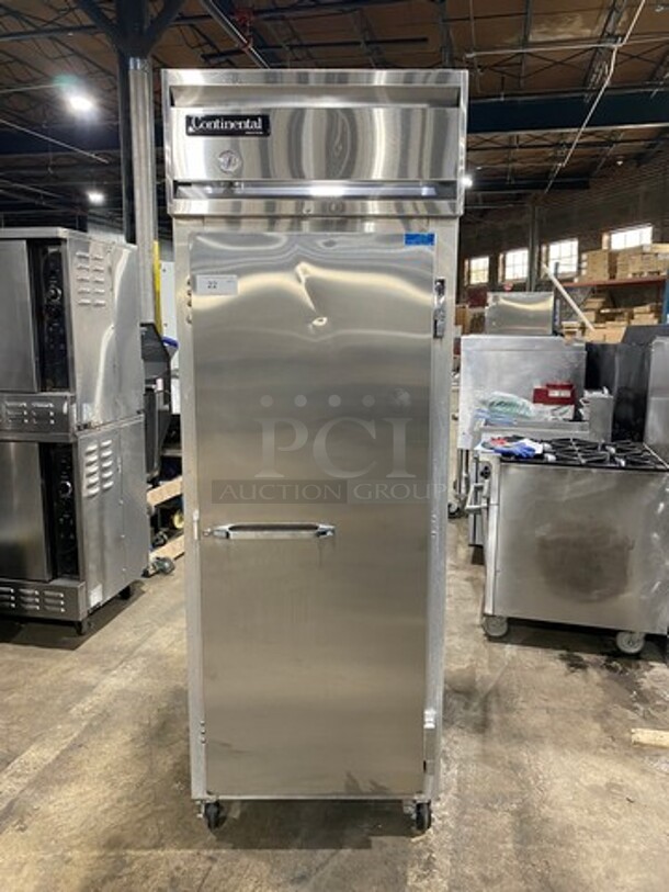 Continental Commercial Single Door Reach In Freezer! All Stainless Steel! On Casters! Model: 1FE SN: 14866386 115V 60HZ 1 Phase - Image 1 of 9