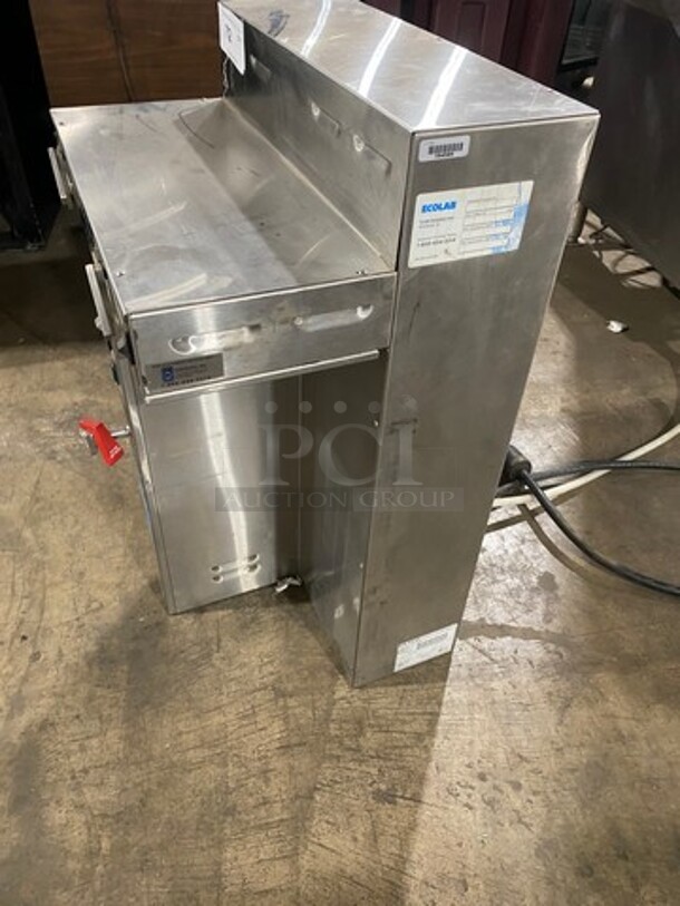 Fetco Commercial Countertop Dual Side Coffee Brewer! All Stainless Steel! Model: CBS52H15 SN: 11353502A 120/208/240V 3 Phase - Image 2 of 8