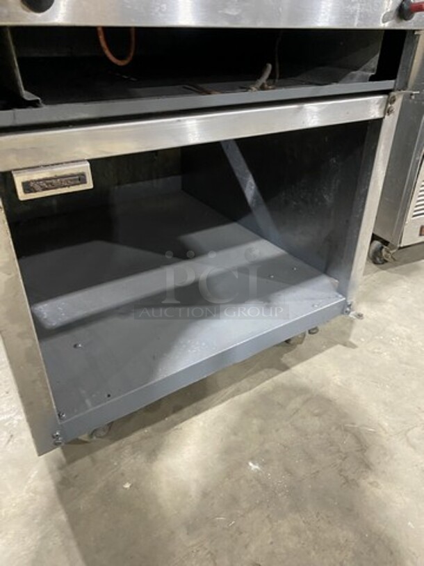 All Stainless Steel 24 Inch Natural Gas Powered Char Broiler Grill! On Custom Stainless Steel Stand! - Image 7 of 8