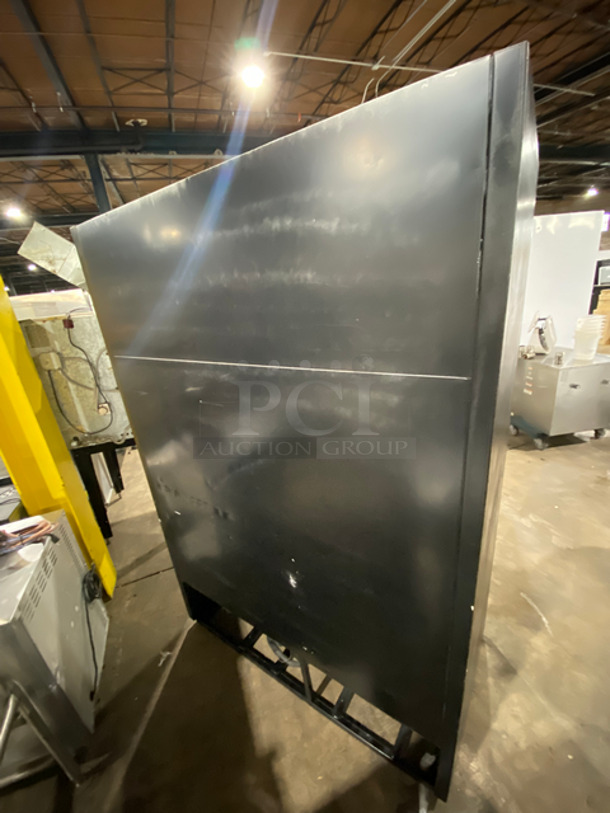 COOL! True Commercial Refrigerator Display Case Merchandiser! With 2 View Through Doors! With Poly Coated Racks! Model: GDM47 SN: 12194835 115/208/230V 60HZ 1 Phase - Image 4 of 8