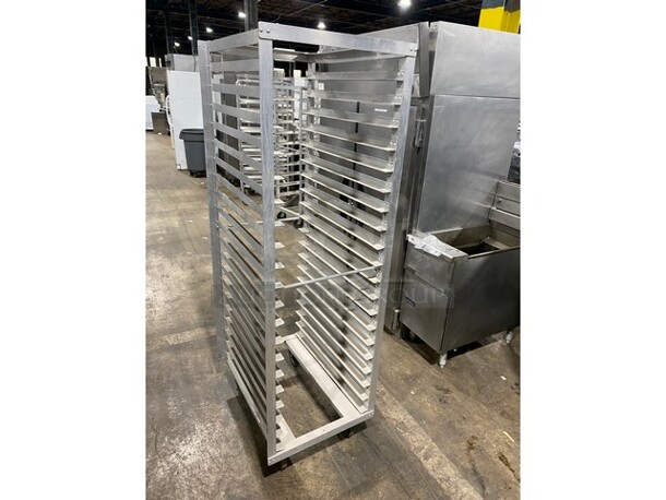 Metro Commercial Pan Transport Rack! On Casters! - Image 3 of 7