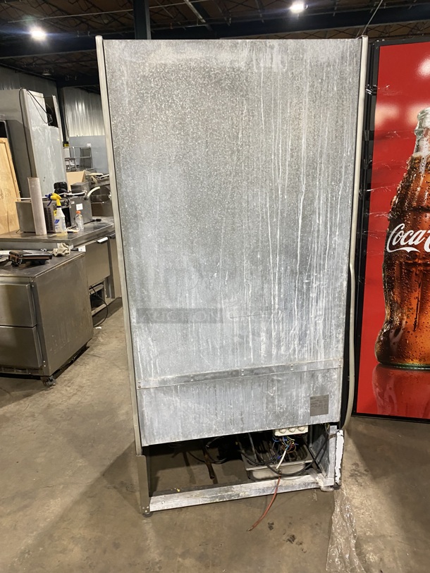 Sifa Commercial Refrigerated Open Grab-N-Go Display Case! With Pull Down Front Cover! Solid Stainless Steel! MODEL: GAEP6L096N0710 220V! - Image 3 of 8