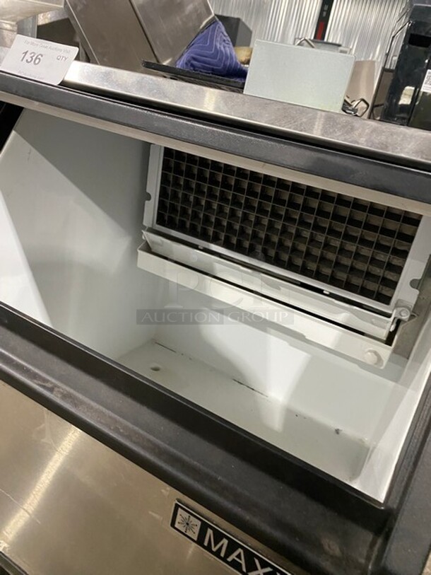 2003 Asbury Maxx Ice Stainless Steel Commercial Self Contained Undercounter Ice Machine! MODEL MIM250 SN: 02500320225 115V  - Image 6 of 7