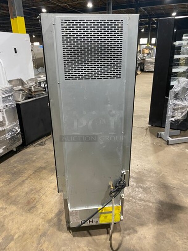 GORGEOUS! MARCHIA Stainless 
Steel Open Air Cooler Grab N Go Display Refrigerator! Model MDS250 110V-120V On Casters! - Image 3 of 8