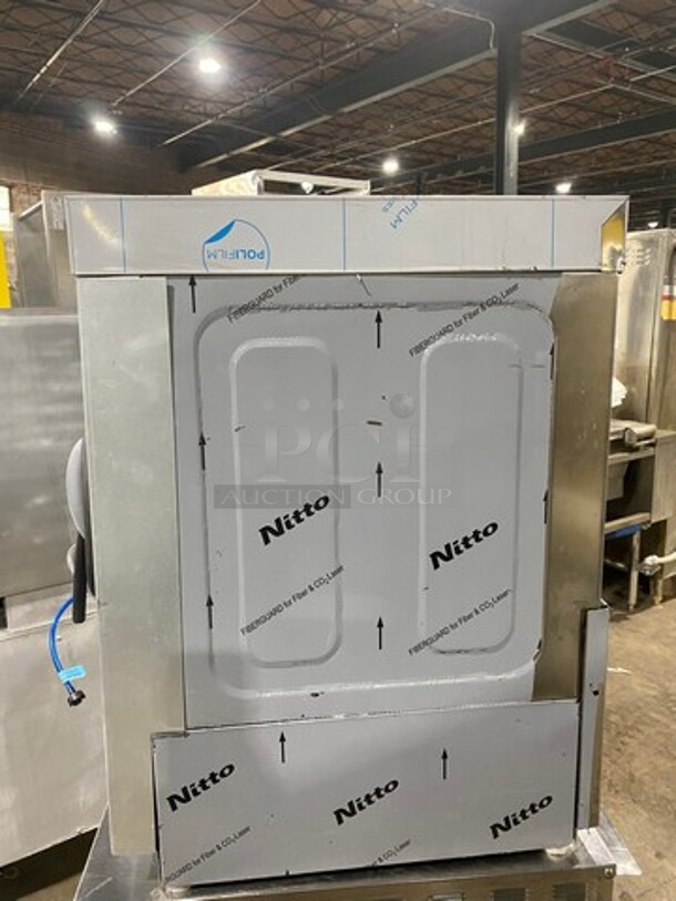 NEW! SCRATCH-N-DENT! LATE MODEL! 2022 Noble Commercial Undercounter Dishwasher! All Stainless Steel! Model: 495HTGW22 SN: 8102695713 208/240V 60HZ 1 Phase - Image 3 of 8