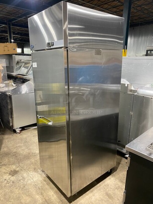 Norlake Commercial Single Door Reach In Refrigerator! All Stainless Steel! On Casters! Model: NR241SSS SN: 15041435 115V 60HZ 1 Phase - Image 2 of 11