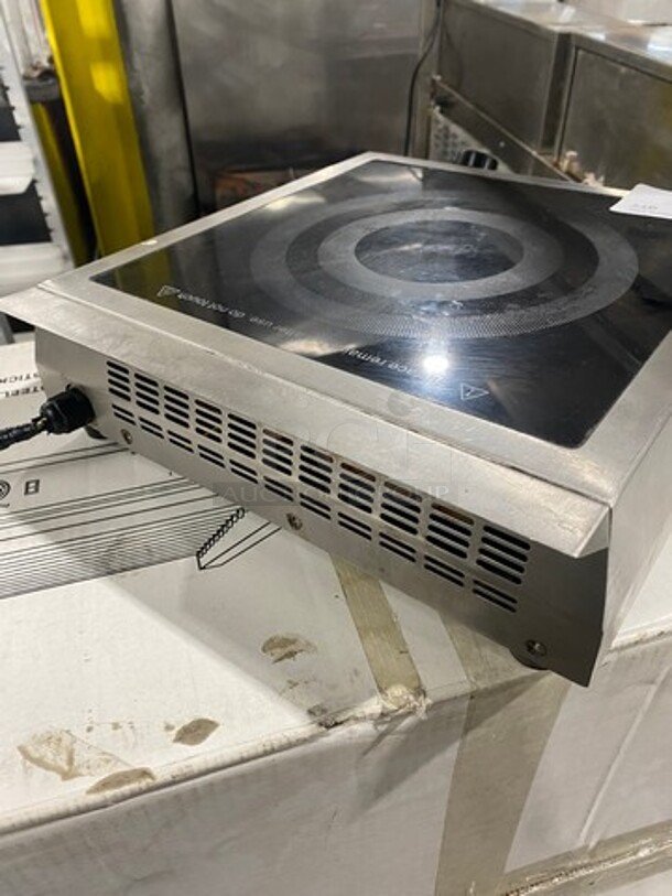 Avantco Commercial Countertop Electric Powered Single Burner Induction Range! All Stainless Steel Body!  - Image 3 of 6