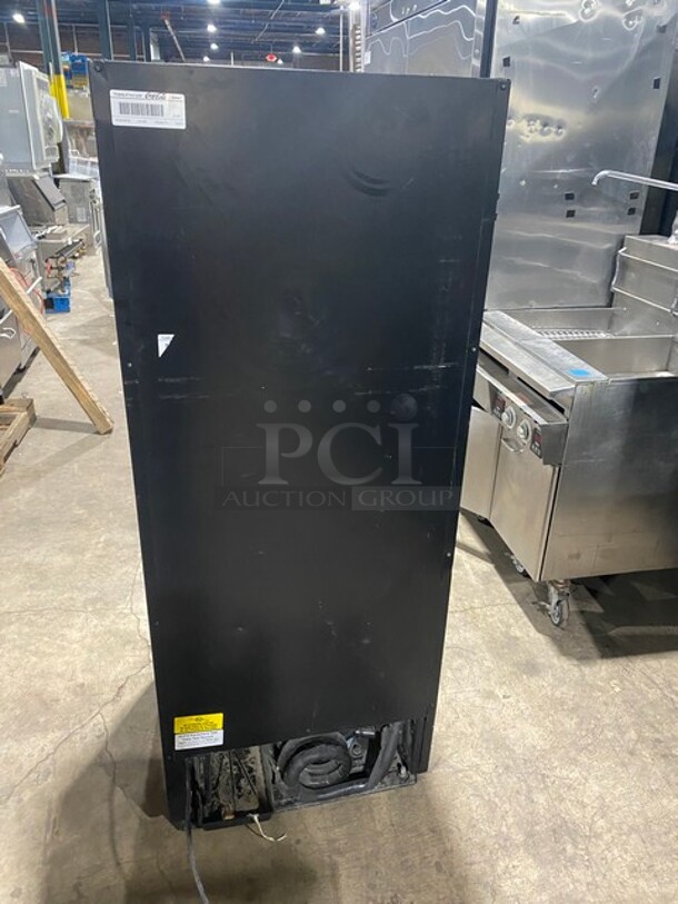 True Commercial Single Door Reach In Cooler Merchandiser! With View Through Door! Poly Coated Racks! Model: GDM12 SN:14741897 115V 1PH - Image 3 of 8