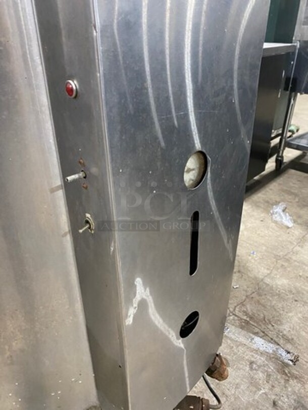 Groen Commercial Natural Gas Powered Soup Kettle! All Stainless Steel! On Legs! Model: AH/1-60 SN: 42980 - Image 7 of 11