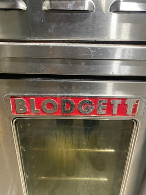 Blodgett Dual Flow Bakery Depth Commercial Natural Gas Powered Double Deck Convection Oven! With View Through Doors! Metal Oven Racks! All Stainless Steel! On Casters! Working When Removed! 2x Your Bid Makes One Unit! - Image 12 of 12