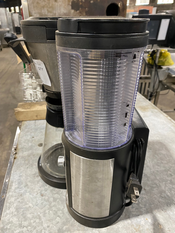 Ninja Countertop Coffee Brewing Machine! With Coffee Pot! Stainless Steel Body! - Image 3 of 7