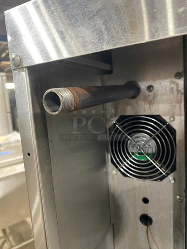 LATE MODEL! Garland SunFire Model SCO-GS-10S Stainless Steel Commercial Natural Gas Powered Full Size Convection Oven w/ Solid Doors and Thermostatic Controls on Legs! - Image 8 of 9
