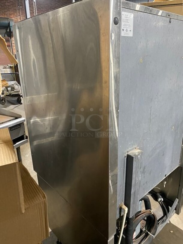 Alto Shaam Commercial Single Door Blast Chiller/ Shock Freezer! All Stainless Steel! On Casters! Model: QC240 SN: W32562511 115/208/230V 60HZ  1 Phase - Image 4 of 12