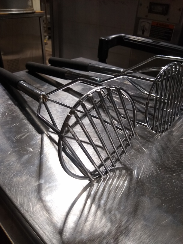 18 in. Round Potato Masher - Image 2 of 2