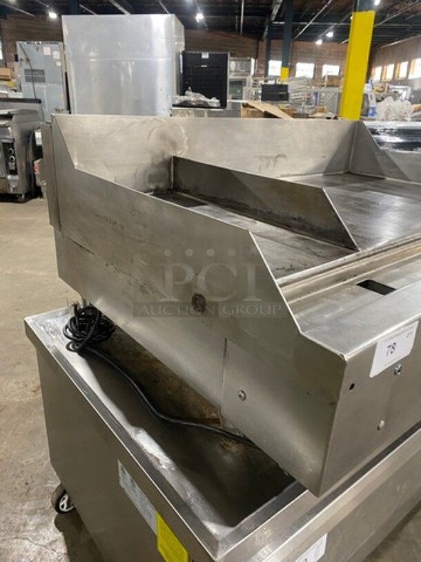 Woodstone Commercial Countertop Natural Gas Powered Flat Griddle! With Split Top! With Back & Side Splashes! All Stainless Steel! On Legs! - Image 2 of 8