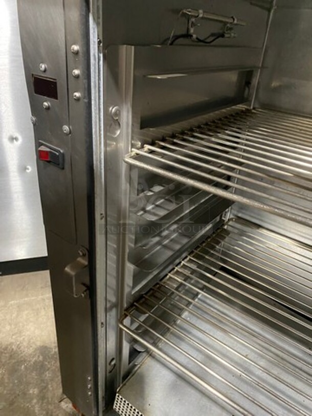 FWE Commercial Countertop Food Warming/Holding Cabinet! All Stainless Steel! On Casters! Model: HLCSL18268CH SN: 092440201 - Image 7 of 9