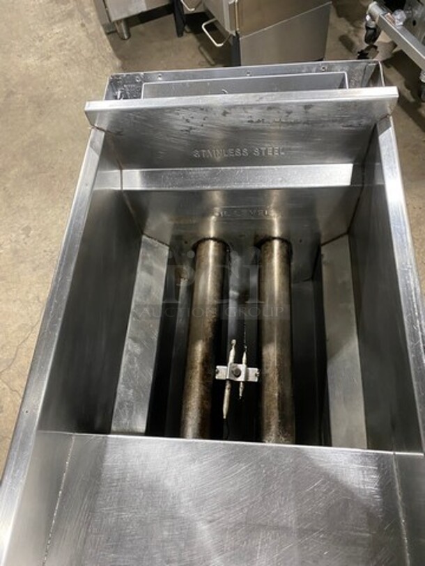Tristar Commercial Natural Gas Powered Deep Fat Fryer! All Stainless Steel! On Casters! - Image 5 of 7