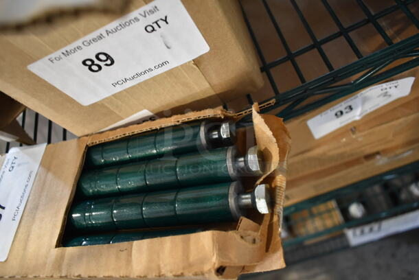 Box of 4 BRAND NEW Eagle P33-VG Green Finish Poles. - Image 1 of 3