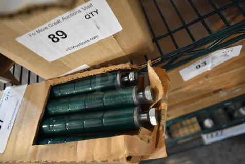 Box of 4 BRAND NEW Eagle P33-VG Green Finish Poles.