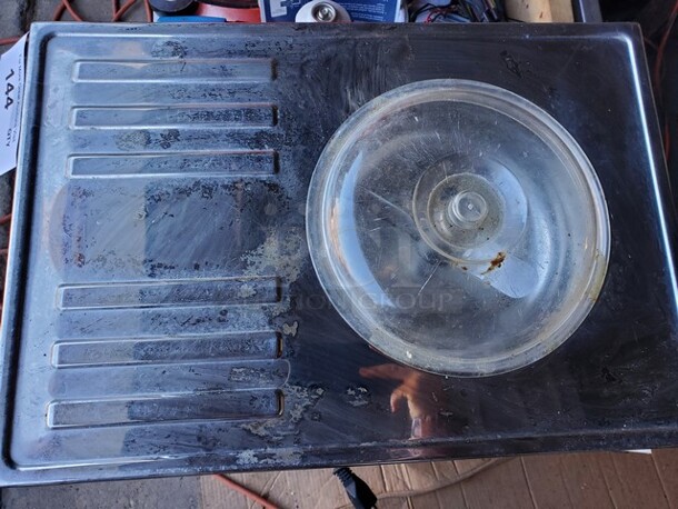 MUSSO L2 Ice Cream Maker 115V 20X14X12 - Image 1 of 7