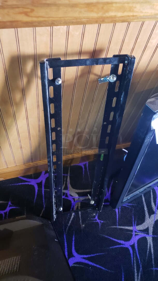 Vizio 36" Flat Screen TV

Not tested

(Location 2) - Image 3 of 3