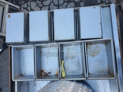 Bread Pan Set, Holds (4) 9" x 4 1/2" Pans, AMERICOAT Glazed 26 ga Aluminized Steel BIDX2
