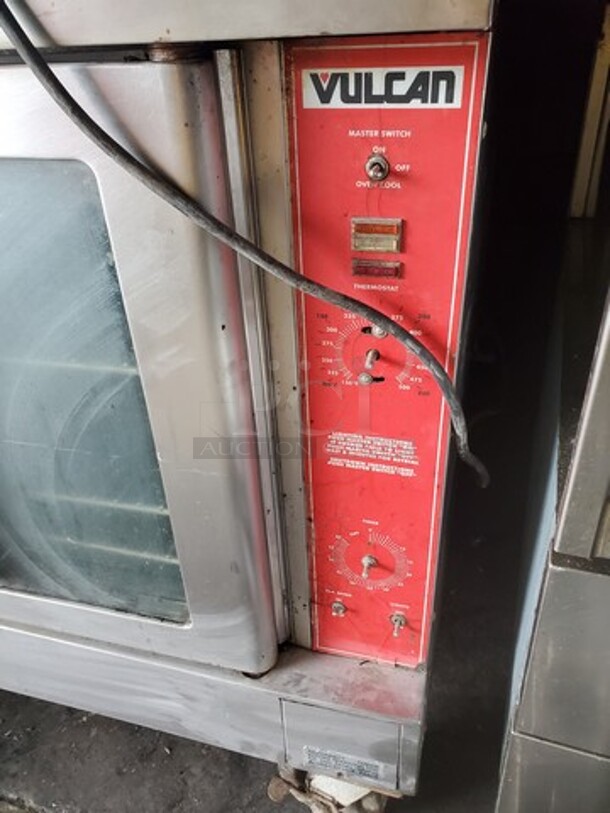 VULCAN Natural Gas Full size Double deck convection Oven  40X40X31 Working!  - Image 5 of 6