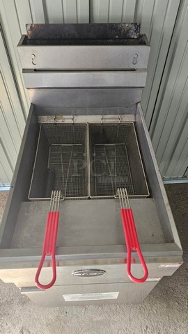 Saba 45 lb Capacity Natural Gas Fryer - Image 2 of 4