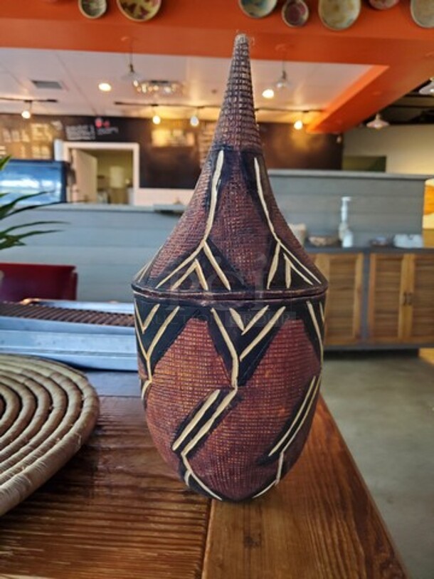 Imirabyo Tree Basket  - Image 2 of 3