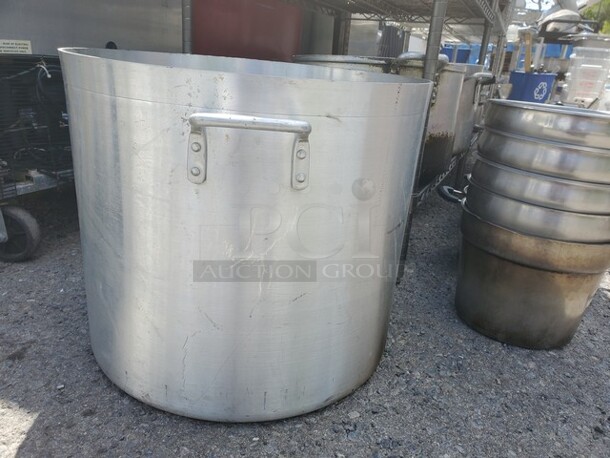 Stock Pot *without lid* - Image 1 of 4