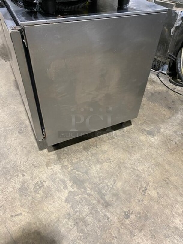 Beverage Air Commercial 3 Door Lowboy/ Worktop Cooler! Stainless Steel! On Casters! Model: UCR72A 115V 60HZ 1 Phase - Image 3 of 8