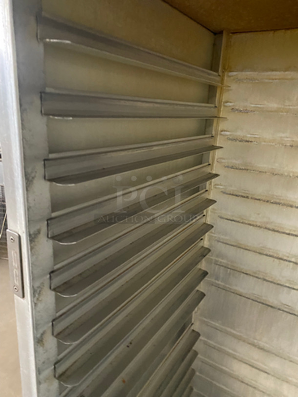 Lockwood Commercial Enclosed Pan Transport Rack! With 2 Half View Through Doors! All Stainless Steel! On Casters! Model: CA72RR18R - Image 7 of 7
