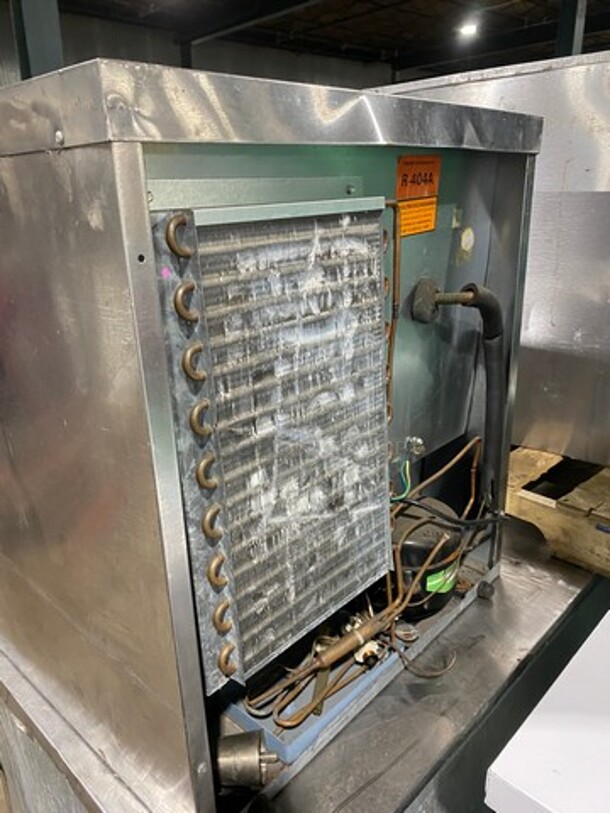 Delfield Commercial Single Door Lowboy/Worktop Cooler! All Stainless Steel! Model: 406STAR2 SN: 0711152000889 115V 60HZ 1 Phase - Image 4 of 8