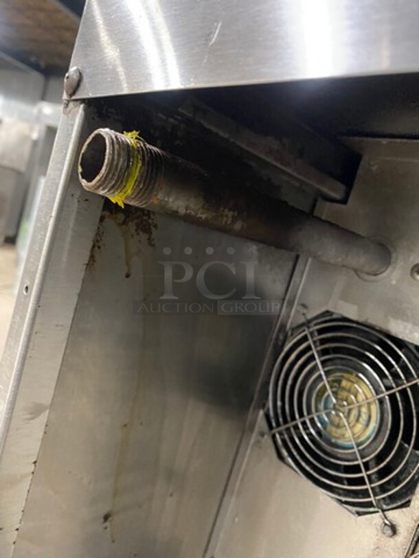 SWEET! Garland Master 200 SERIES Commercial Natural Gas Powered Convection Oven! With View Through Doors! Metal Oven Racks! All Stainless Steel! - Image 8 of 8