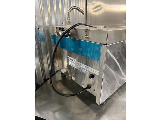 Avantco 8 Liter Countertop Electric Pasta Cooker! With Water Refill & Drain! SN:CK-200785R-479 - Image 4 of 9