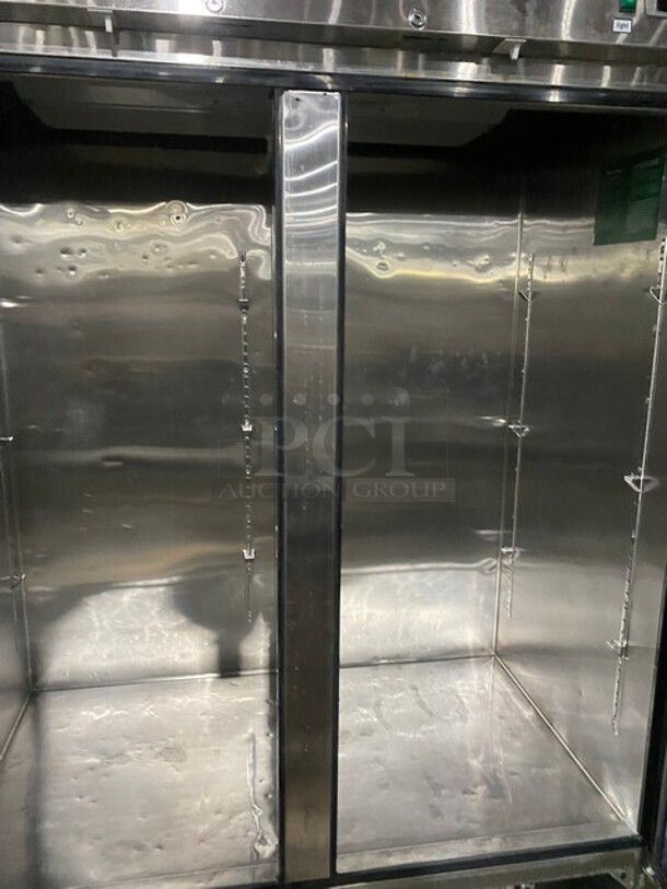 Atosa Commercial Double Glass Door Reach In Freezer/Merchandiser! All Stainless Steel! On Casters! 115V 1 Phase! Model: MCF8703 SN: MCF870307716033000C40030! - Image 5 of 10