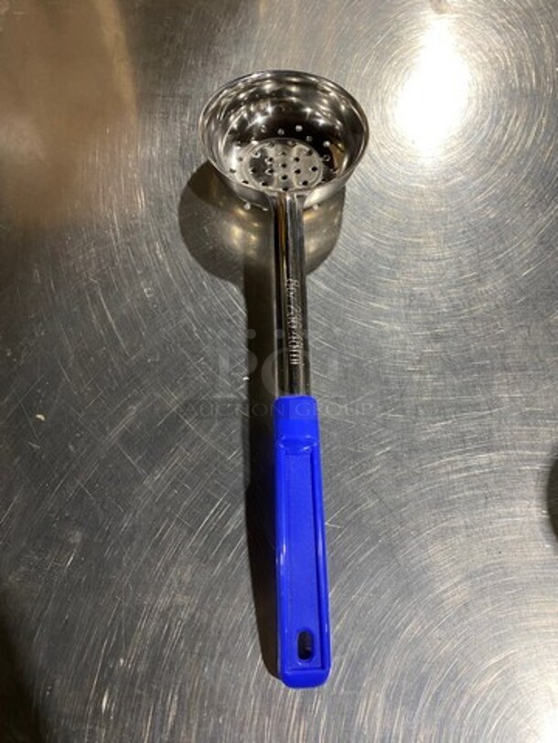 NEW! Allied Buying Perforated Serving Spoons! Stainless Steel With Cool Touch Handle! 6x Your Bid! - Image 2 of 7