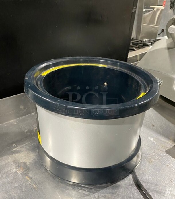 Vollrath 11qt Drop In Soup Warmer With Thermostatic Controls! MODEL 7411 SN: H0220033770286120v - Image 2 of 8
