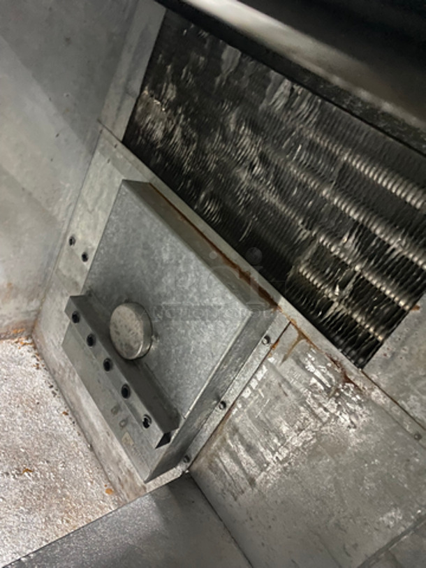 GREAT! True Commercial Under The Counter Beer Bottle Cooler! With Single Sliding Stainless Steel Top Door! Model: TD3612 SN: 1811647 115V 60HZ 1 Phase - Image 6 of 8